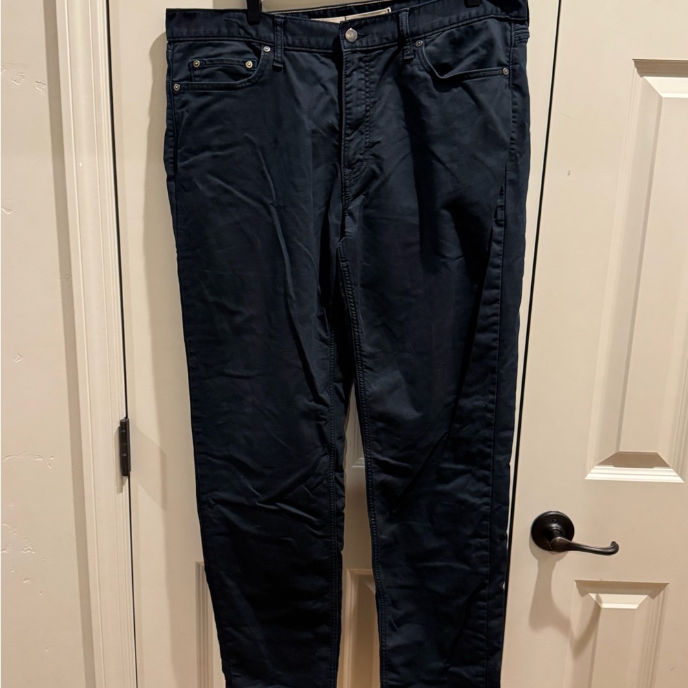 Banana Republic Athletic Fit Travel Pants in Black